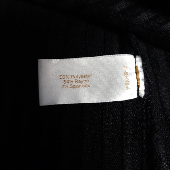 Decree Ribbed Top - Picture 5 of 7